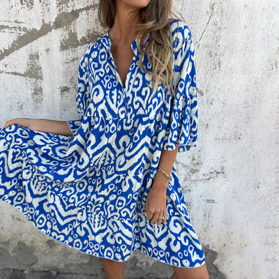Astrid™ - Printed V-Neck Dress with Three-Quarter Sleeves
